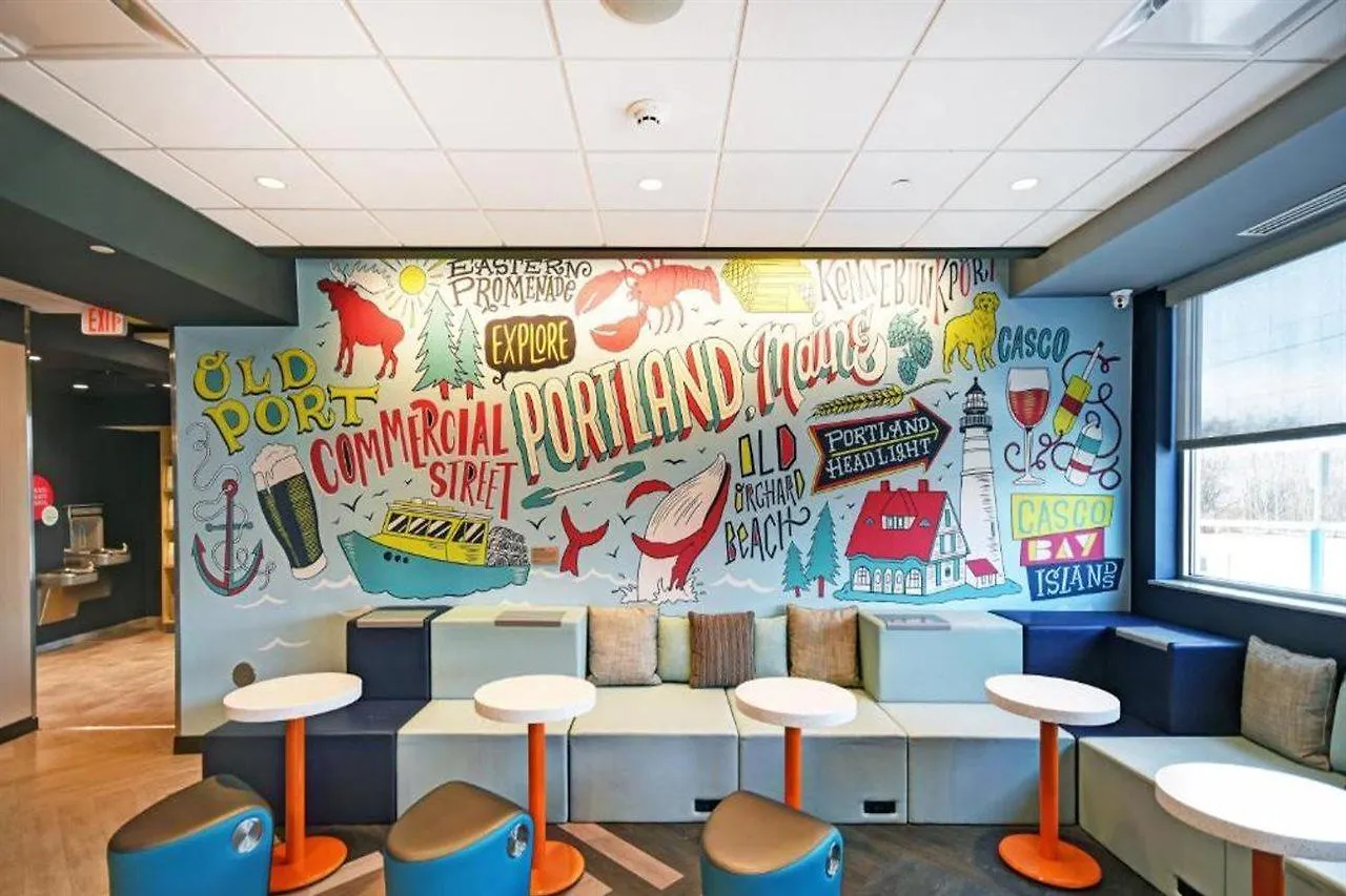 Hotel Tru By Hilton Portland Airport, Or