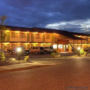 Chestnut Tree Mall 205 ** Portland